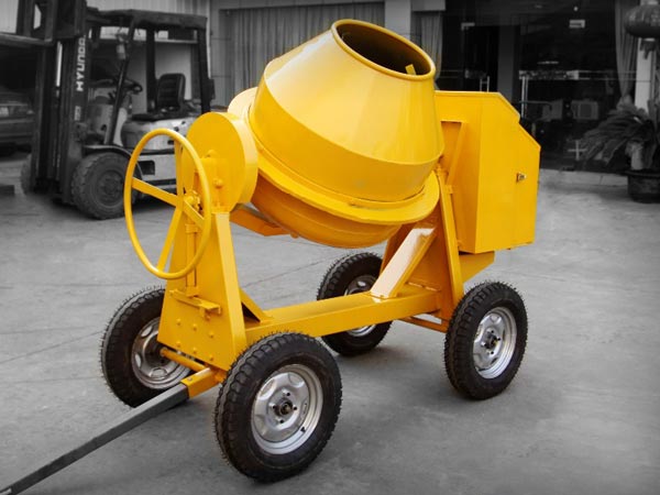 mini concrete mixer